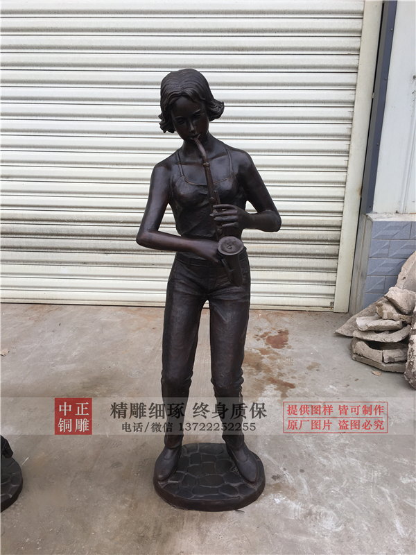 景區(qū)人物雕塑.jpg 景區(qū)人物雕塑.jpg